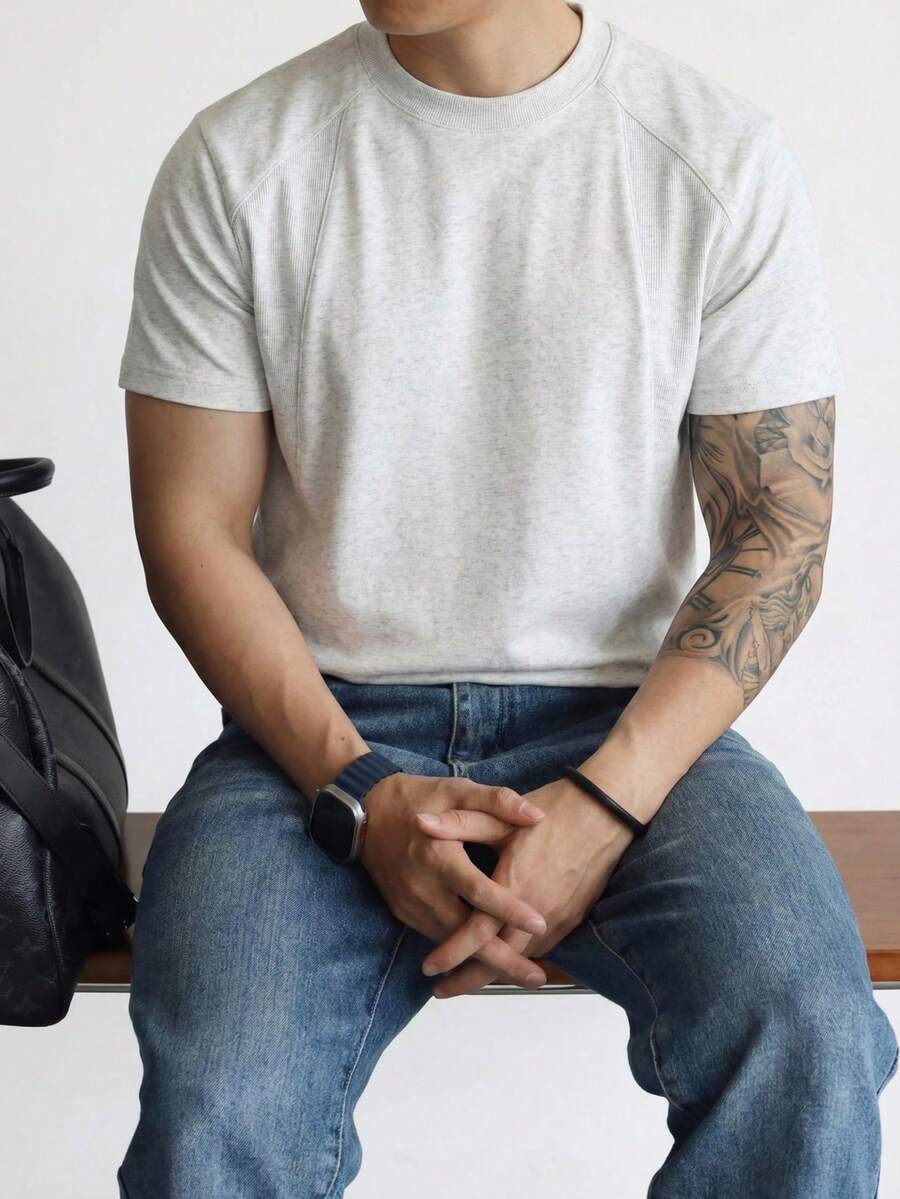 男士纯色高品质柔软透气圆领短袖T恤，低调复古风格，可机洗，适合日常通勤和户外活动 - 淺灰色 - 查看 1