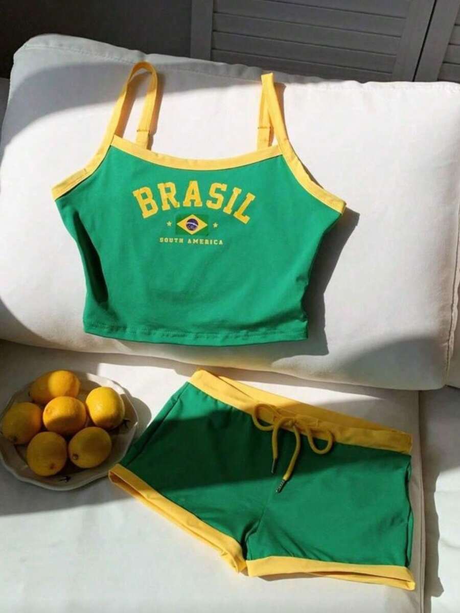 Brazilian Women's Set: Cropped Tank Top With Padding And Shorts With Drawstring, Green And Yellow. A Women's Set For The World Cup, Yellow And Green, Representing Brazil's Sixth Title. A Brazilian Green And Yellow Look For Parties. Short Brazilian Shorts For Everyday Wear. A Decorated, Printed Brazilian Cropped Tank Top. Elegant Green And Yellow On . - 綠色 - 查看 1