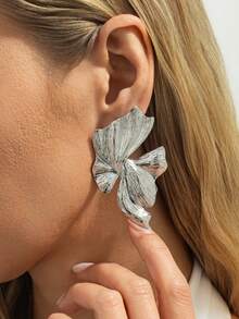 2件套波西米亚几何不规则条纹荷叶边花瓣时尚耳环，优雅奢华，适合日常休闲、派对、婚礼、度假、情侣约会等场合，是女士节日百搭的魅力饰品礼品。 - 耳飾 - 查看 5