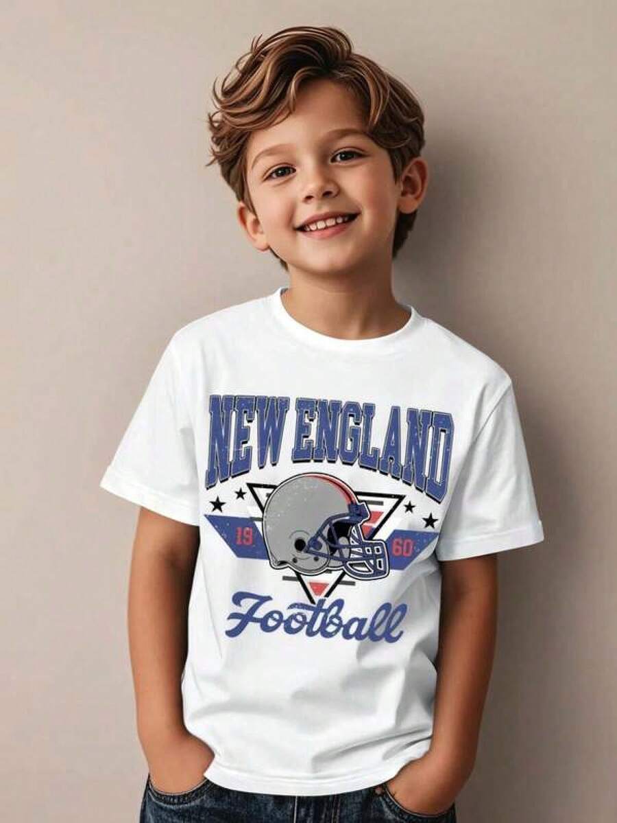 2026 Young Girls' Boys' New England Football Graphic Tees, Patriots Shirt, Tween Boy Clothes, New England Retro Logo,Mom And Daughter Matching,Sports Patriots Football Badge Crew Neck T-Shirt, Gras Unisex NewS England Patriots Football Team Logo Print T Shirt For Game Day And Sports Events Family Couple Outfit,Shirts For Adults & Kids,Adult And Children's Sizes - 白色 - 查看 1