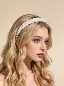 1pc Simple White Pearl Headband, Comfortable Non-Slip Headpiece, Suitable For Daily Wear, Elegant Faux Pearl Headband, Shiny Beaded Headband, Suitable For Wedding And Bridesmaid Looks Hairband Diadema Hair Hoop - White - View 4