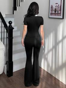 abyoxi Damen Schwarz & Weiß Kontrast Seitenstreifen V-Ausschnitt Kurzarm Figurbetontes Crop Top & Weite Hose 2-Teiliges Set, Lässig Sportlich Retro Chic, Büro, Alltag, Date, Valentinstag, Dehnbar Bodycon Frühling/Sommer T-Shirt & Hose Anzug - Schwarz - Übersicht 2