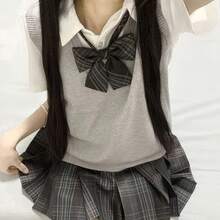 "Black Swan" Cute And Classic High School Girl Outfit: Ribbon Vest And Skirt Set. School-Style Fashion: Checkered Skirt + Knit Vest. 4-Piece Set. Popular JK Vest, V-Neck Pullover Knit. Japanese School Uniform: Composite Bow T-Shirt And Pleated Checkered Bottoms. Sexy High School Girl Cosplay Costume. - 淺灰色 - 查看 2