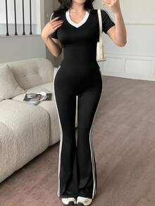 abyoxi Damen Schwarz & Weiß Kontrast Seitenstreifen V-Ausschnitt Kurzarm Figurbetontes Crop Top & Weite Hose 2-Teiliges Set, Lässig Sportlich Retro Chic, Büro, Alltag, Date, Valentinstag, Dehnbar Bodycon Frühling/Sommer T-Shirt & Hose Anzug - Schwarz - Übersicht 1