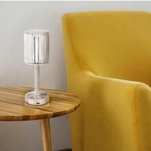 Lampe de table LED sans fil – éclairage d'ambiance au design moderne et minimaliste, idéale pour la terrasse, comme lampe de chevet et pour créer une atmosphère agréable lors des repas. (0,5 W, 8,5 x 23,5 cm, Type A) - Blanc - Voir 1