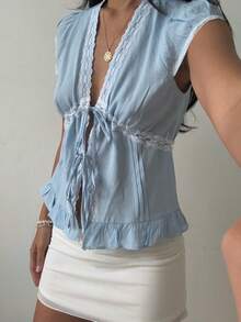 Women Boho Lace Trim Tie Front Peplum Top Y2K Coquette V Neck Cap Sleeve Slim Fit Ruffle Hem Babydoll Shirt Crop Tops Summer Cute Going Out Blouse Tops Beach Vacation Casual Streetwear - Màu xanh lam - Xem 7