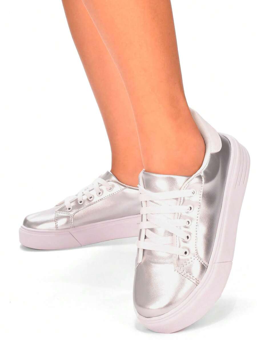 Tenis Casual Prata Feminino com Recortes Sneaker Macio Lançamento Original - Prata - Visão 1