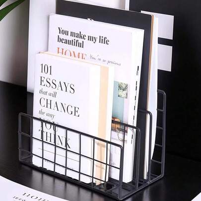 1 pieza Estantería metálica moderna con 3 cestas de almacenamiento, organizador de escritorio de estilo minimalista Ins de hierro, soporte para archivos y cartas, bandeja para documentos de escritorio, cesta de almacenamiento, organizador de archivos y cartas de rejilla de metal negro, soporte de oficina elegante para archivos/documentos/información, de vuelta a la escuela, suministros de estudio, gabinete de exhibición, unidad de estantería, estante decorativo