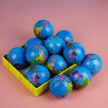 A Pair Of Children's Goalkeeper Gloves – Professionally Designed For Football Goalkeepers, Featuring Finger Protection. - Multicolor - View 4