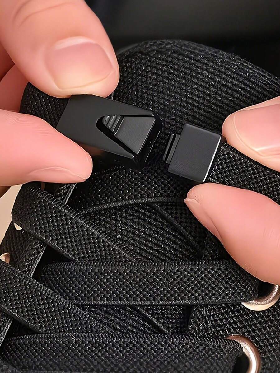 免系鞋带，配有2个金属扣，弹性扁平圆形鞋带扣，适用于任何鞋型，轻便时尚，松紧度可调节，防滑扣设计，易于穿脱，适合日常穿着和特殊场合，节日礼物，必备鞋履配件，鞋架，收纳神器，毕业典礼，祝贺毕业，毕业派对