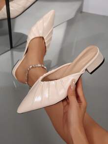 Giày sandal đế bằng xếp ly kiểu Pháp, mũi nhọn, kiểu slip-on dành cho nữ, mùa hè. - Màu be - Xem 3