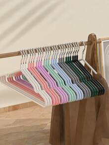1 pieza/5 piezas/10 piezas/20 piezas Perchas moldeadas por inyección, recubiertas con una capa antideslizante, de diseño ultradelgado y ahorro de espacio, adecuadas para colgar ropa, pantalones y vestidos en el armario o el armario, solución de almacenamiento compacta antioxidante para pantalones, sujetadores, bufandas y lencería. - Multicolor - Ver 11