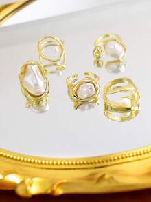 4pcs/Set Minimalist Elegant Faux Pearl Geometric Open Ring Set, Women Exaggerated Metal Asymmetrical Ring Jewelry Accessories - Yellow Gold - View 2