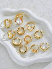 11pcs Vintage Casual Fashion Coin-Inspired Metal Ring Set, Includes Asymmetrical Geometric, Hollow, Crinkle, Asymmetric Pearl Multi-Element Designed Rings, Suitable For Daily, Party, Date, Holiday, Wedding, Gift - Gold - View 6