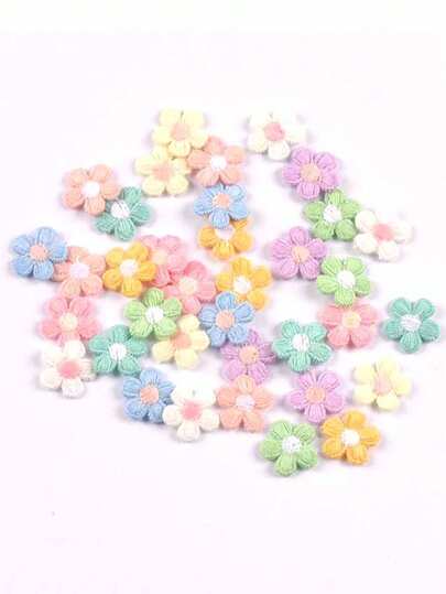 20片16x16毫米混色精致刺绣花朵贴片，适用于DIY服装/包包/鞋子/帽子/头饰/玩偶装饰和个性化缝纫配件