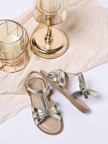 1 Pair Girl's Fashion Versatile Shiny T-Strap Flat Sandals, Suitable For Summer, Vacation, Wedding, Stage, Daily Wear - Gold - View 6