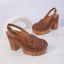 New Summer Vacation Style Buckle Hollow Beach Thick Bottom Comfortable Women Sandals - Brown - View 4