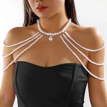 1 pieza Cadena de pecho en forma de mariposa sexy para mujeres, cadena de cintura y hombro de borla de estilo europeo y americano con perlas - Multicolor - Ver 8