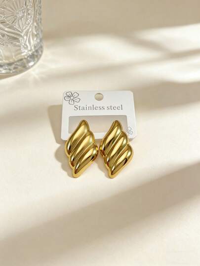 Stainless Steel Gold-Plated Ear Studs, Concave-Convex Texture, Low Allergenic, Nickel-Free, Heart-Shaped Ear Studs, Thick Gold Lady's Ear Studs, Fashionable Declaration Geometric Texture Lightweight Anti-Allergy Ear Studs, Retro Jewelry Dance Party Gifts, Lady's Ear Studs, Fashionable Heavy And Unique Pendant Ear Studs, Lady's Gold Earring Set, Exquisite Gold-Plated Pendant Ear Studs, Anti-Allergy Ear Studs, Fashionable Jewelry, Lady's Gifts