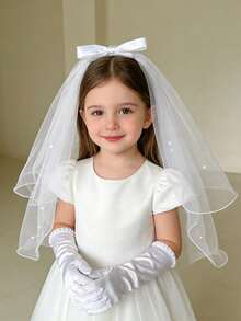 Bộ 2 món gồm khăn voan và găng tay màu trắng đính nơ và ngọc trai giả dành cho bé gái, thích hợp cho lễ rước lễ, trang phục công chúa, đám cưới, tiệc sinh nhật, lễ Phục sinh và các dịp khác. - Mạng che mặt và găng tay - Xem 6