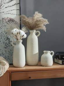 This Simple Faceted Resin Vase With Handle Features A Neutral, Rustic Style, Making It Very Suitable For Home Decor And Country-Style Decoration. Its Non-Slip Design And Washable Characteristics Make It Ideal For Use In The Living Room, Bedroom, And Office. - Multicolor - View 6
