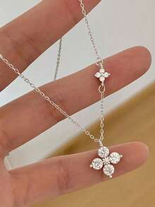 1pc Rhinestone Clover Zirconia Necklace, Delicate Minimalist Design Necklace For Women, Fashionable Elegant Choker - Silver - View 2