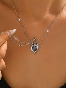 2pcs Best Friend/Couple Creative Elegant Crossed Heart Rhinestone Pendant Necklace, Suitable For Holidays, Anniversaries, Birthdays, Gift For Sisters, Girlfriends - Black - View 3