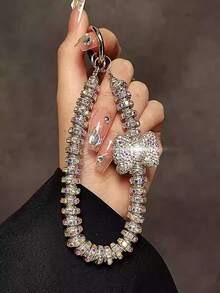 1个奢华水钻蝴蝶结可拆卸腕带，带夹子，适用于手机壳、钥匙链等。 - 彩色 - 查看 2