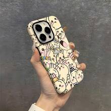 Bonitas ilustraciones de conejitos en amarillo suave. Esta elegante y adorable funda para teléfono es compatible con Samsung, Apple, VIVO, OPPO, , Transsion, ,  y Honor. Fabricada en silicona TPU, ofrece protección contra golpes y caídas, además de una sensación superior. Es un regalo ideal para familiares, amigos y seres queridos, y una opción perfecta para San Valentín y Año Nuevo. - Blanco - Ver 5