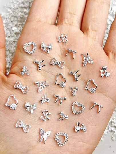 20Pcs Random Mixed Silver Alloy Bow Nail Charms Flowers Hearts Flat Diamonds Suitable For Beading Earring Decoration Nail Art Crafting Clothing Fabric Decor Nail Art Accessories DIY