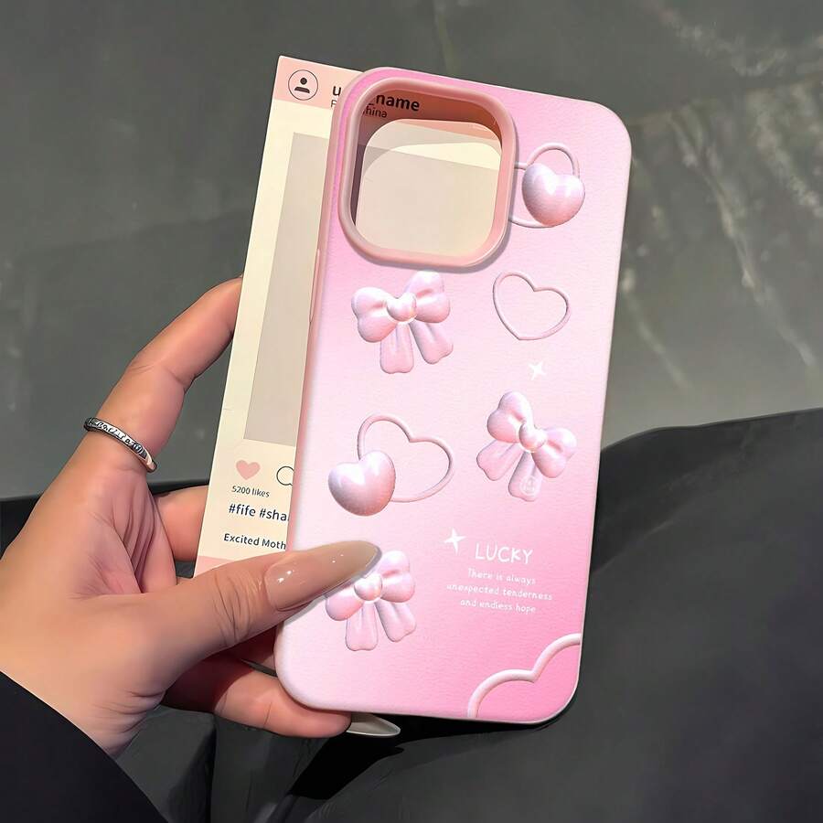 Estuche para teléfono con patrón de lazo de corazón rosa compatible con 17, 16 Pro Max, 15 Pro Max, 13 y 12, resistente al agua, a las caídas, a los arañazos, elegante y resistente a las manchas. Un gran regalo para familiares, amigos, amantes, novios/novias y el Día de San Valentín. - Rosa - Ver 1