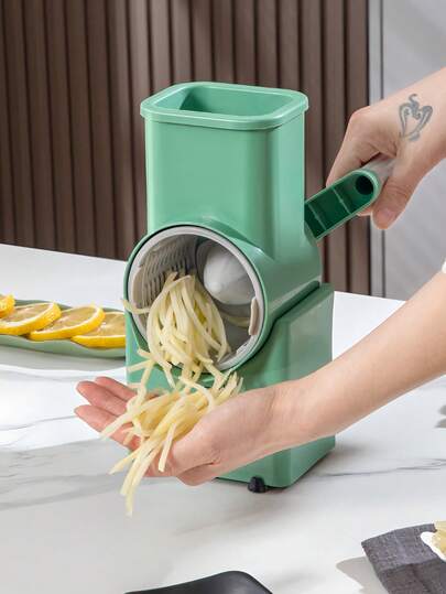 1個 多機能手動野菜カッター。サラダや具材を素早く作る台所の魔法のツール。時間と手間を節約。3in1:スライス、すりおろし、ダイス、にんにくみじん切り。じゃがいもとニンジンスライサー。玉ねぎとピーマンチョッパー。サラダと離乳食プロセッサー。手動式。お手入れ簡単。台所の準備の面倒を解消!スライス/すりおろし/ダイシングを簡単に行えます。