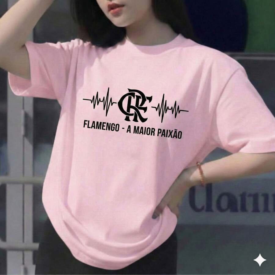 Women's T-Shirt, Flamengo Blouse, The Greatest Passion, Premium Cotton T-Shirt With Heartbeat Design. - 羅莎 - 查看 1