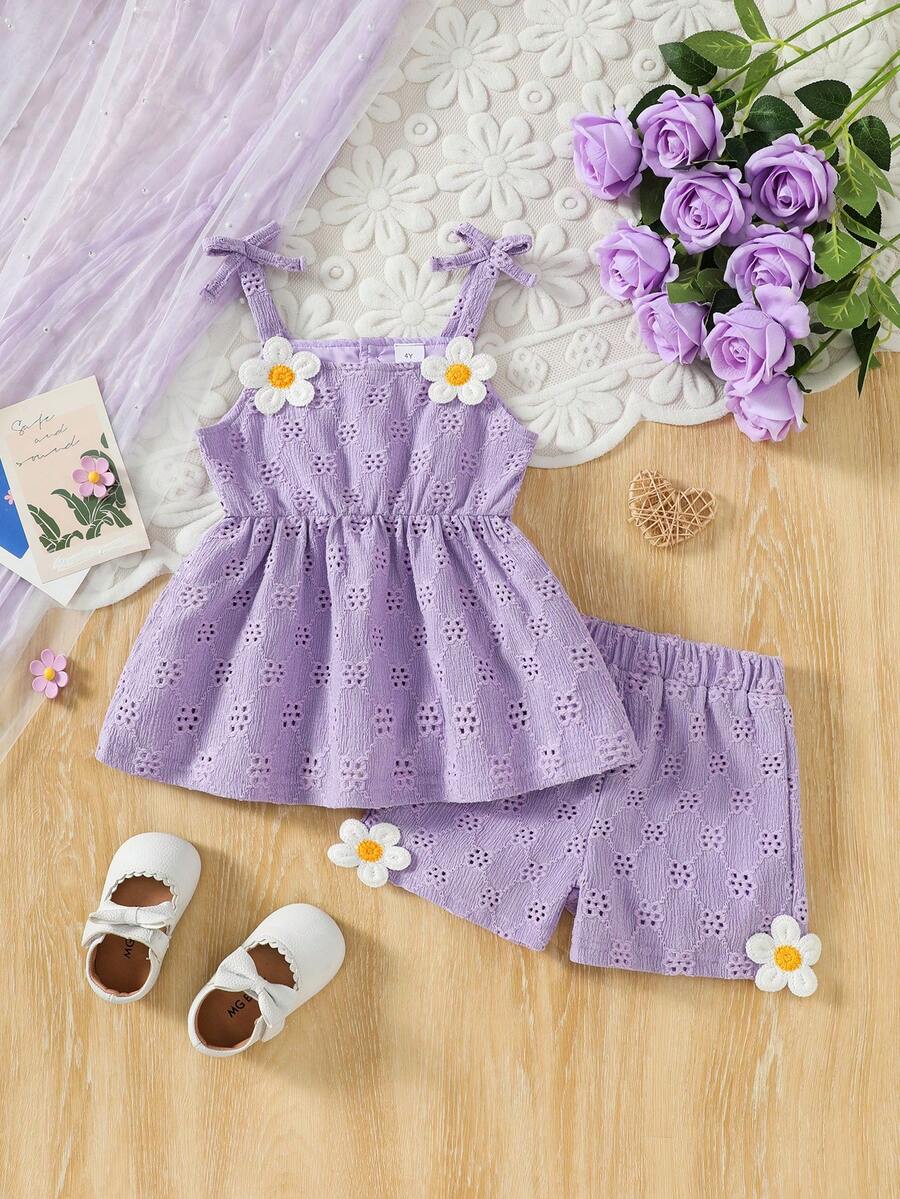 Set 2 buc. pentru fete mici, top cu broderie florală, scobit din buzunar, și pantaloni scurți de culoare uni, ținută de vacanță și casual - Mov Mov - Vizualizare 1
