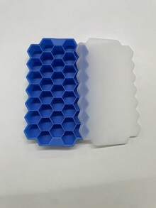 1 khay làm đá hình tổ ong bằng silicon có nắp đậy, chất liệu chống dính cao cấp, dung tích lớn, thích hợp để làm đá viên tại nhà, pha chế đồ uống lạnh, đồ uống mùa hè, chuẩn bị đá cho các bữa tiệc và bảo quản lạnh hàng ngày. - Nhiều màu - Xem 13