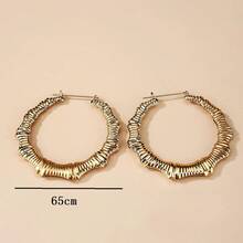 Pendientes de aro de bambú dorados y geométricos de moda, versátiles para baile callejero, uso diario y fiestas - Dorado - Ver 4