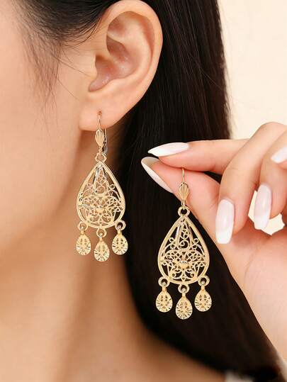 1 Pair Teardrop Shaped Vintage Earrings, Luxury Palace Style, Bridal Wedding Accessories, Bride Earrings, Suitable For Wedding Party Evening, Women Alloy Earrings, Eardrops, Holiday Gift