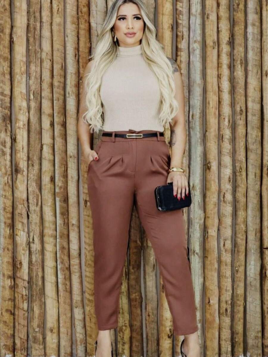 Calça Feminina Social de Alfaiataria/  Confortável para Dia a dia /  Todas as Ocasiões/ Casual e social. - Marrom - Visão 1