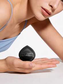 Nars Makeup Sponge, Black Leather, Foundation Puff, Makeup Sponge, Makeup Tools - Black - View 6