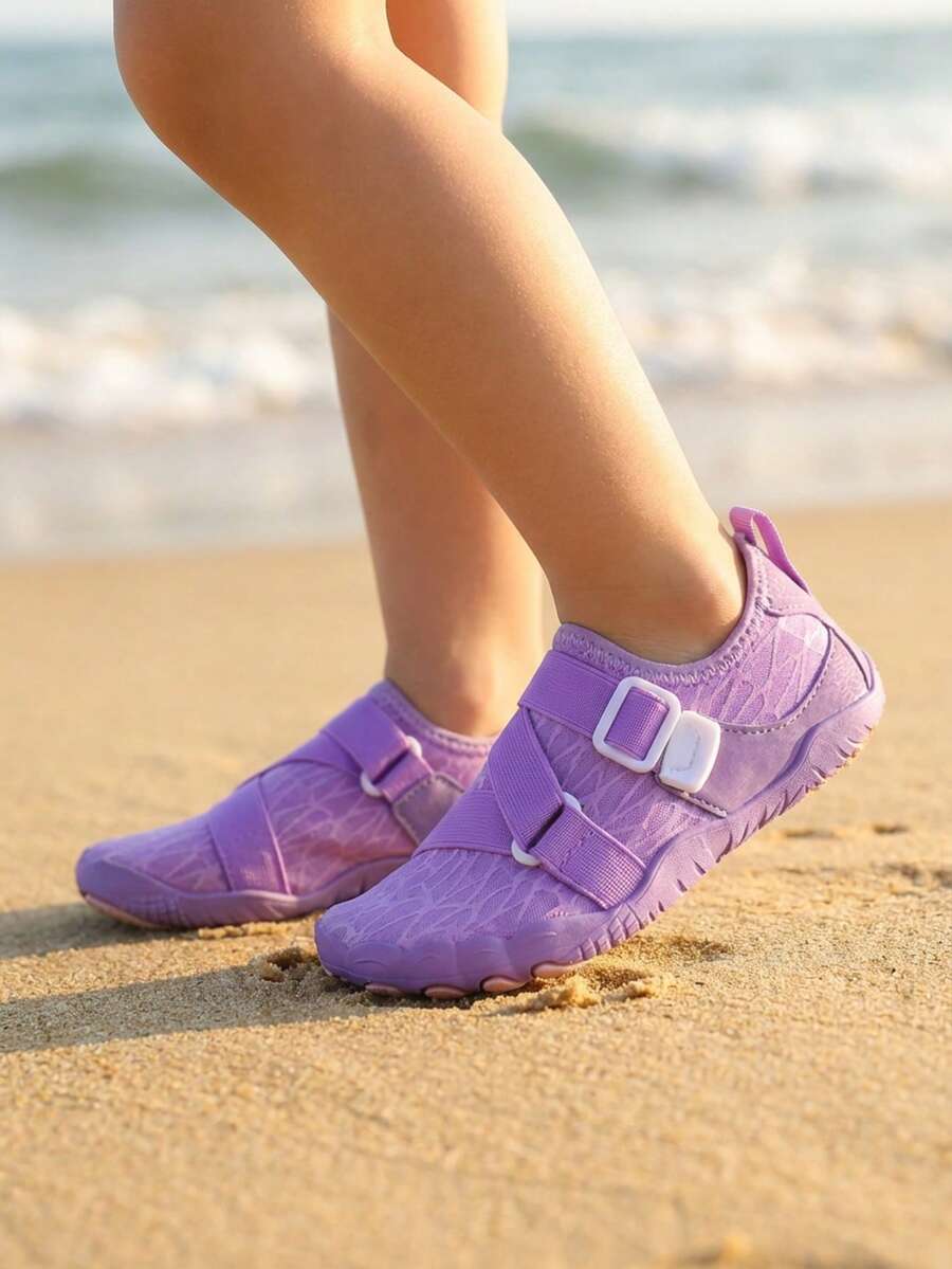 TATORHT 1 par de zapatos de agua para niños de secado rápido y estampado aleatorio, transpirables y de malla de corte bajo con cierre de gancho y bucle. Zapatos de playa descalzos para niños con suelas de goma para ciclismo al aire libre, fitness en interiores, yoga, saltar la cuerda - Púrpura malva - Ver 1