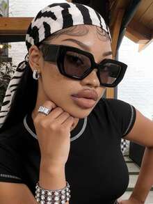 1pc Retro Polygon Large Frame Women Fashion Glasses, Eyewear For Outdoor, Travel, Beach Accessories - Black - View 1