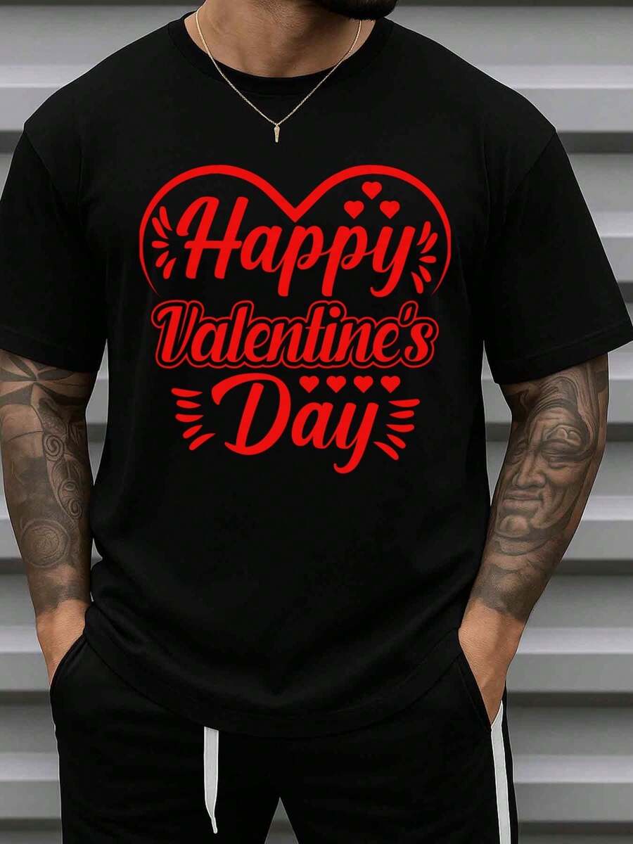 Men'S Valentine'S Day Heart Graphic T-Shirt - Retro Red Heart & Happy Valentine'S Day Print, Black Short Sleeve Casual Tee, Comfortable Round Neck, All-Season Wear, Couples Matching Outfits, Durable Digital Print, Year-Round Streetwear Essential (Ad - 黑色 - 查看 1
