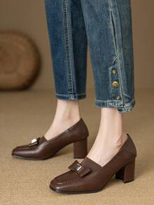 Zapatos de tacón alto con punta cuadrada para mujer, zapatos formales de vestir con tacón grueso y lazo en slip-on - Marrón - Ver 3