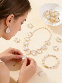 20/50/100/150/200片装亚克力叶子花朵吊坠，透明叶子吊坠，适用于珠宝制作、手链、项链、耳环等。 - 彩色 - 查看 5