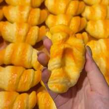 1个牛角面包造型挤压玩具 - 柔软Q弹玩具、解压玩具、史迪奇玩具、旅行玩具、课堂解压玩具、迷你洗澡玩具、圣诞文具减压球，生日、复活节、万圣节、情人节的完美礼物 - 彩色 - 查看 5