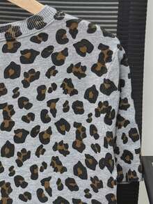 Vintage Leopard Print Short Sleeve Knit Top, Women's New Arrival Round Neck Fitted Versatile Commuter Blouse Vacation Summer - Grey - View 7