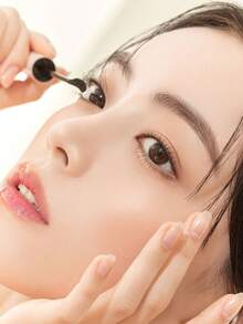 Dasique Mood Up Mascara 7.5g, False Lash Effect, Clump-Free, Smudge-Proof, Long-Lasting Curl And Volume, Waterproof, Sweat-Proof - 01 Black - View 10