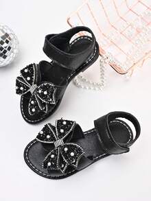 Sandal đế bằng chống trượt đính sequin và nơ bóng bẩy mới năm 2026 dành cho bé gái, thích hợp cho các chuyến đi chơi cuối tuần cùng gia đình, tiệc trà của chị em gái, các hoạt động ở trường mẫu giáo. - màu đen - Xem 4