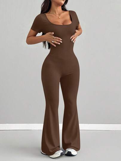 Mono de mujer AITYI Studio, bien ajustado, casual de cuello en U de unicolor, moda sexy y cómoda, ajuste ceñido, adecuado para graduación, Año Nuevo, San Valentín, Carnaval, de manga corta y pierna acampanada, de punto elástico para todas las estaciones