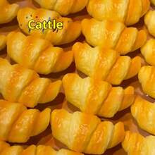 1个牛角面包造型挤压玩具 - 柔软Q弹玩具、解压玩具、史迪奇玩具、旅行玩具、课堂解压玩具、迷你洗澡玩具、圣诞文具减压球，生日、复活节、万圣节、情人节的完美礼物 - 彩色 - 查看 6